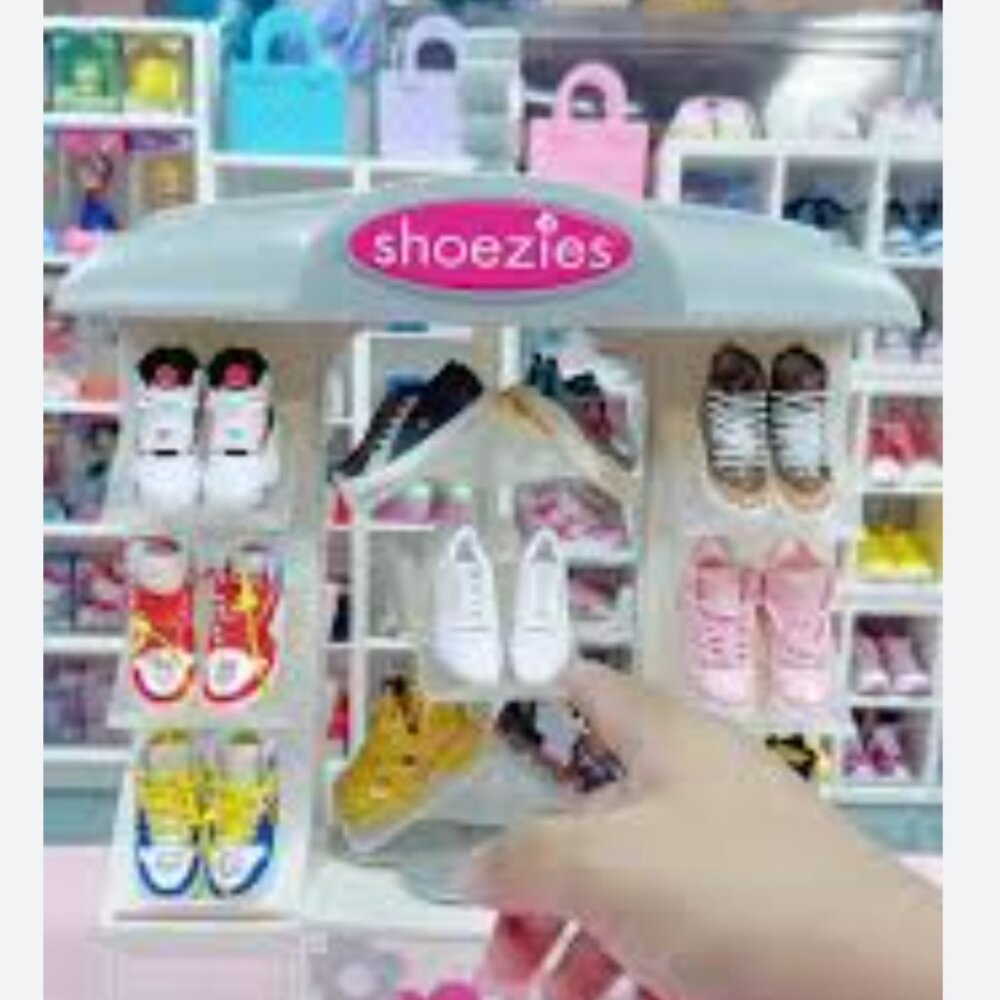 Shoezies Showplace Display Center - Hasbro